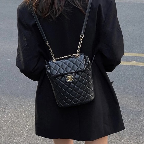Chanel香奈兒 黑金菱格紋小牛皮Mini迷你薩爾茨堡雙肩包 小書包