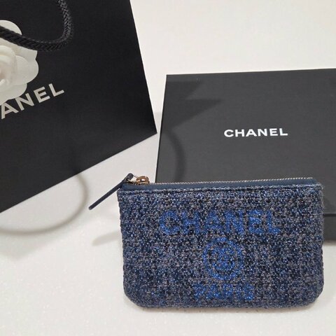 CHANEL香奈兒牛仔丹寧金蔥LOGO一字拉鍊零錢包/ 卡包