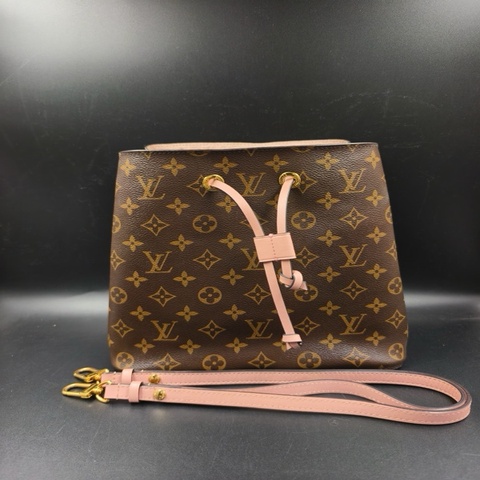 特價💛 Louis Vuitton 路易威登老花配粉肩帶水桶 NOE 粉桶