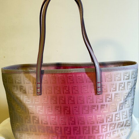 Fendi FF 粉色漸層雙提手托特包  22.9cm*10.2cm*16.5cm