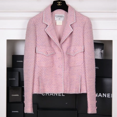 Chanel 97年淡紫色银线滚边四口袋外套
