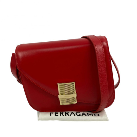 ☆ SALVATORE FERRAGAMO 菲拉格慕 Red Calfskin Asymmetric Shoulder Bag 紅色小牛皮肩背包-267012710