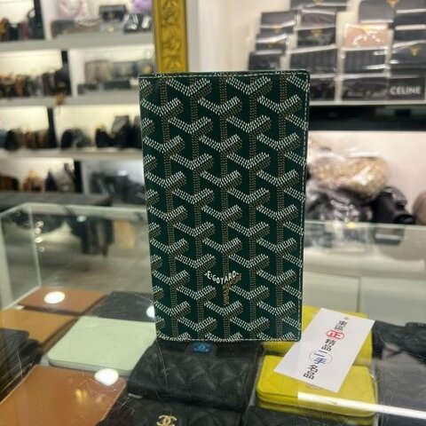 東區正精品㊣GOYARD Lambert 綠色皮革拼圖騰卡片夾對折有厚度長夾 RZ6509