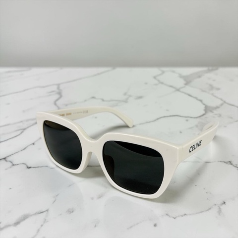 莉亞精品♡ Celine 白色膠框墨鏡附小包 二手美品