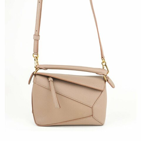 KÉSH 凱仕精品｜LOEWE Mini Puzzle Bag 燕麥色斜背包｜羅威迷你拼圖包 Light Oat 小牛皮肩背包｜金釦兩用包
