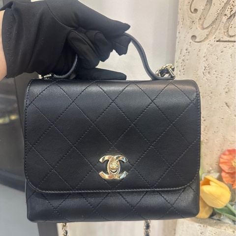 97新 chanel 香奈兒黑金手柄郵差包 28開菱格皮穿鏈