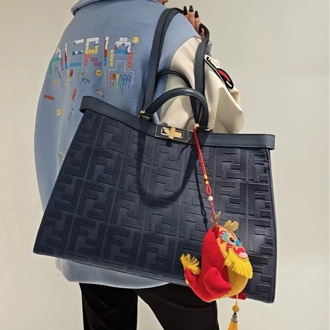 ✨Fendi芬迪｜深牛仔藍Peekaboo X-Tote 雙F滿老花刺繡2way手提/單肩托特包｜98新
