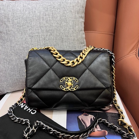 Chanel香奈兒黑金19bag小號 芯片款