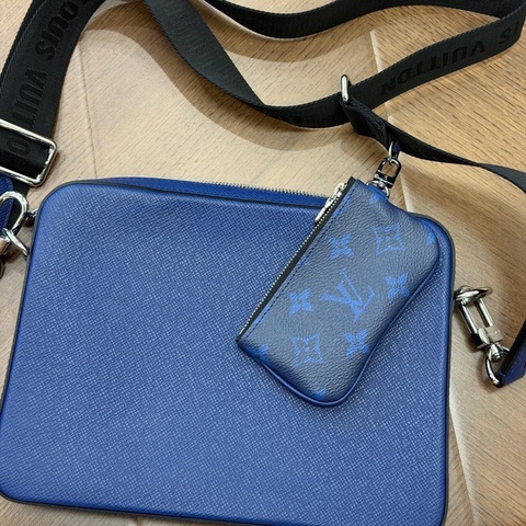 lv 路易威登三合一藍 缺一個包