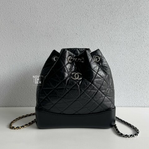 98新🆕 全配有購證🙌🏻 Chanel 香奈兒 流浪後背包 黑金小號