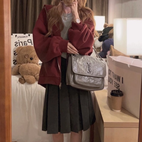 YSL聖羅蘭🩶 Niki大象灰小號98新✨ 尺寸：22*18*8