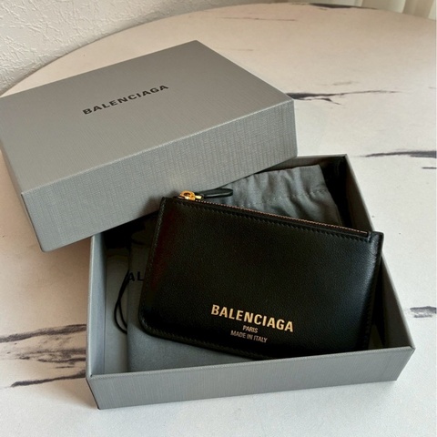 Balenciaga 黑色一字卡片零錢包👛