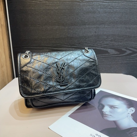 YSL 黑復古油蠟牛皮Baby Niki肩背斜背包