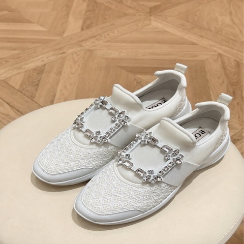 Roger Vivier 鑽扣白色運動鞋