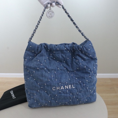 💙Chanel香奈兒22bag 單寧牛仔垃圾袋中號 單肩包斜挎包 藍色 銀扣 芯片款