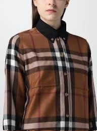Burberry Paola 格紋襯衫採Burberry Paola 格紋襯衫全新購於專櫃Burberry襯衫38號2026全新