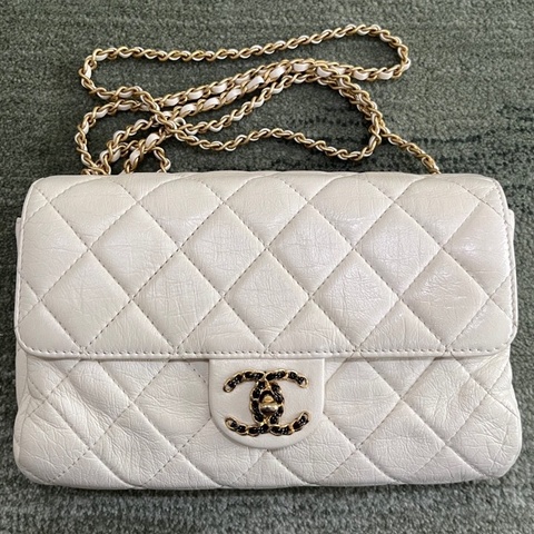 CHANEL/香奈兒22C白金皺紋羊皮CF大mini 白金配色百搭又溫柔