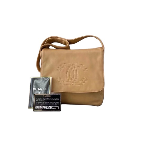 Chanel 奶油棕縫線雙C logo肩背包