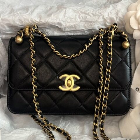 近全新 香奈兒/Chanel 雙金珠口蓋鏈條包 芯片款