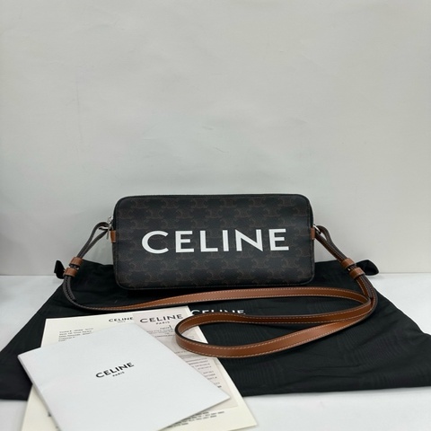 Celine賽琳凱旋門老花 中型相機郵差包 底長23 cm