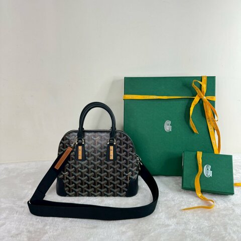 GOYARD Mini Vendome迷你貝殼包  !!附贈原廠背帶【價值30000】