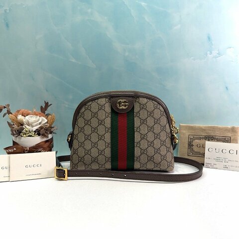 GUCCI GG Supreme帆布拉鍊貝殼包
