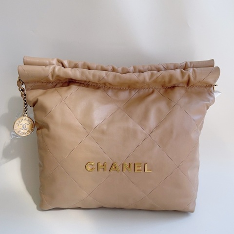 【近新閒置品】香奈兒Chanel 奶茶色金扣 22bag垃圾袋小號單肩包鏈條包 芯片款