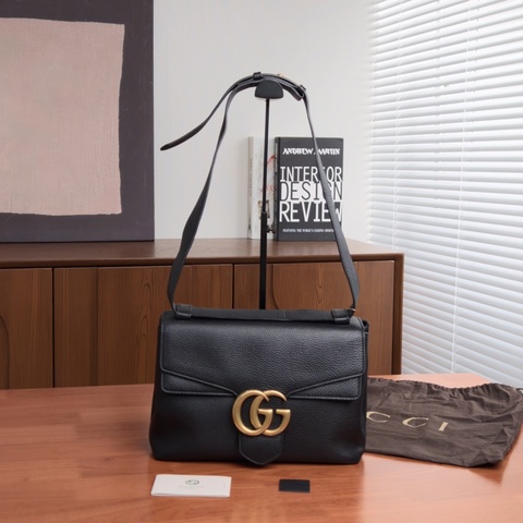 【VUINCA Vintage 8-14天出貨】 GUCCI MARMONT 黑色 金扣 郵差包