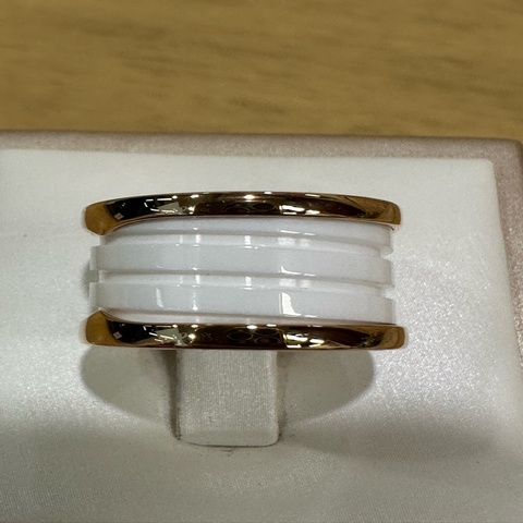 Bvlgari 750玫瑰金白陶瓷三環B Zero1戒指345831