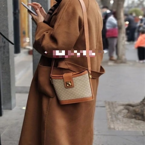 《初。Vintage》Celine 米色老花水桶包