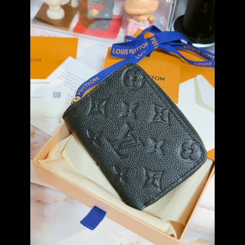 LV LOUIS VUITTON M60574

拉鍊零錢包