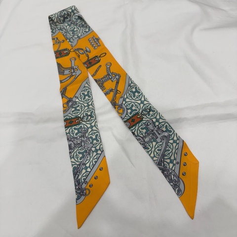Hermes 愛馬仕 維希格 馬銜 鏈條 Twilly  絲巾