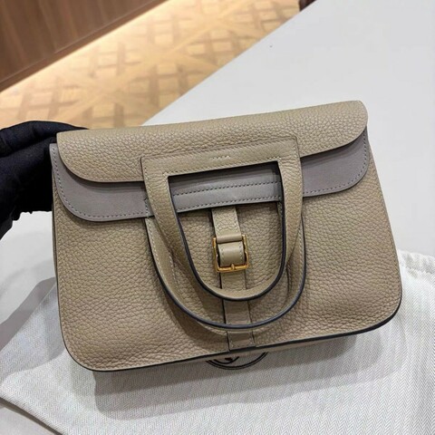 Hermes Halzan 25
Trench x Etoupe 拼色