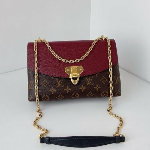 路易威登/Louis Vuitton Pallas 傳奇信封鏈條包 酒紅色軟牛皮拼老花