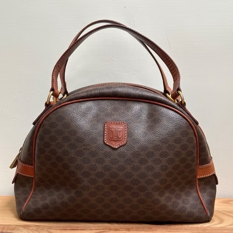 【現貨秒出】 Vintage Celine Triomphe 凱旋門深色老花復古保齡球包 / 手提包｜義大利製