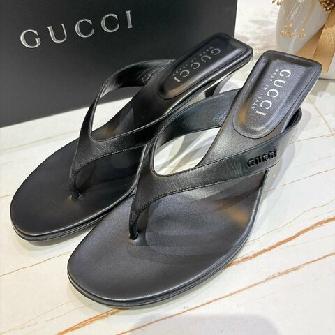 GUCCI Vittoria 女士丁字拖鞋