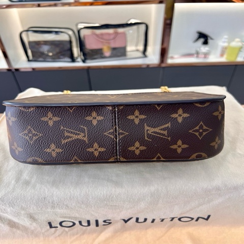路易威登/Louis Vuitton Passy  Monogram 塗層帆布