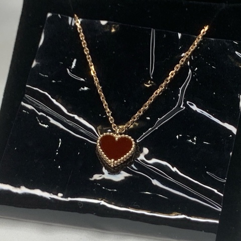 梵克雅寶/Van Cleef & Arpels  Sweet Hearts 愛心紅玉髓玫瑰金項鍊 心18K玫瑰金, 紅玉髓 單品項鍊無附件。