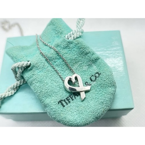 ~~趴趴小舖~~極新正品Tiffany &Co  Loving Heart愛心項鍊2606261475