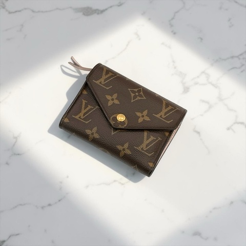 莉亞精品♡ LV M62360 老花三折短夾 粉色 二手美包