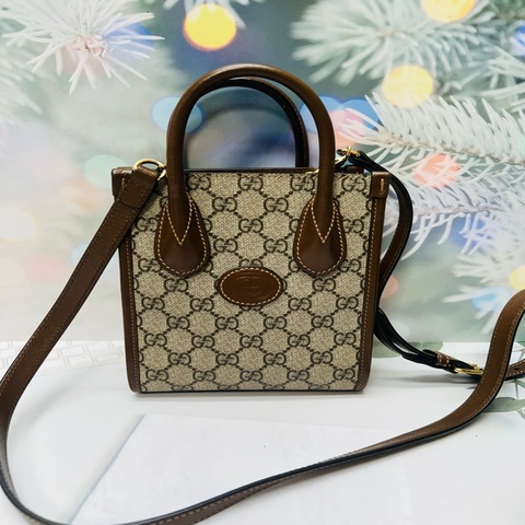 Gucci 琴譜包