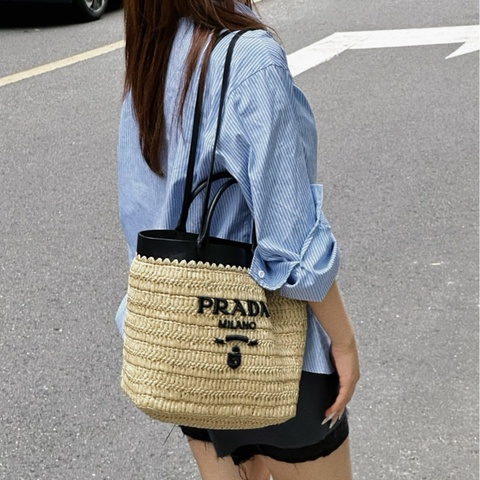 Prada小號拉菲草手提單肩包