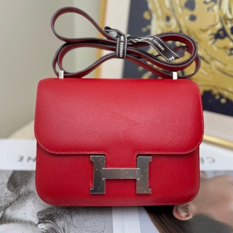 愛馬仕/Hermès 康康19 constance mini 國旗紅銀扣 epsom皮 A刻