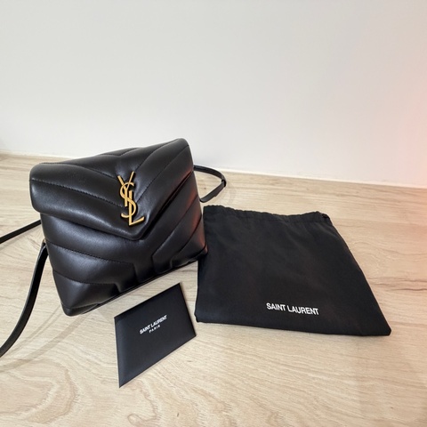 YSL聖羅蘭Loulou小號黑色金扣全皮方胖子 尺寸19×14 附件塵袋 紙卡