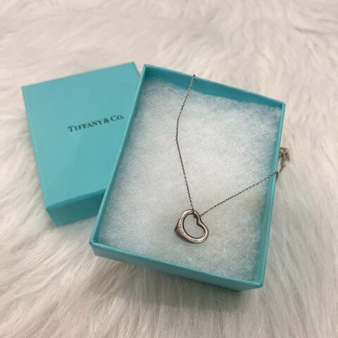 Tiffany & Co. 經典純銀Open Heart鏤空愛心項鏈