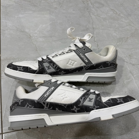 LV TRAINER 灰白牛仔