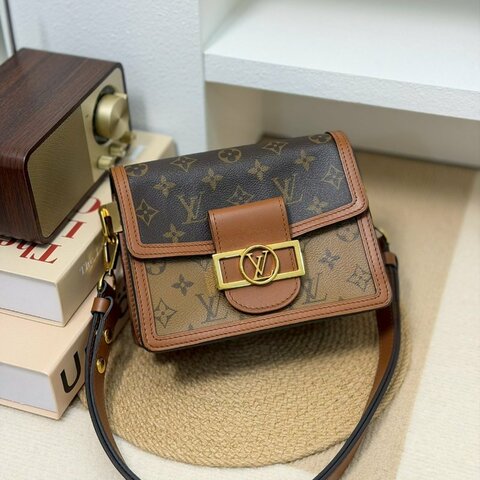🏷LV 路易威登．Mini Dauphine 達芙妮 小號 M45959/客人寄賣