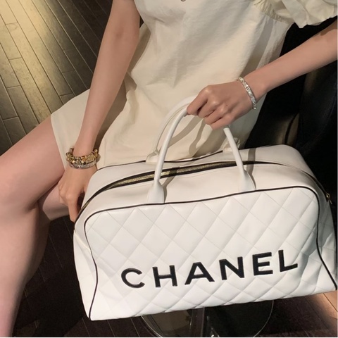 99新🐼#香奈兒 #熊貓色 #大號保齡球包 #全皮款 #購證