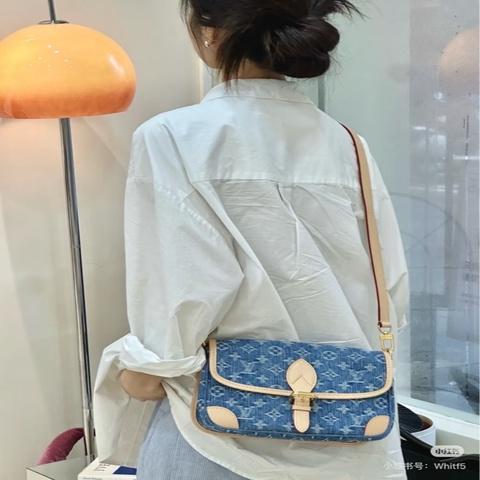 LV/路易威登Diane新款牛仔丹寧法棍包