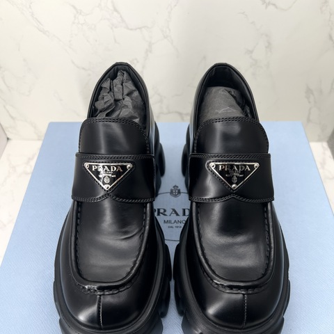 香緹國際精品 PRADA 樂福鞋 35.5 1118